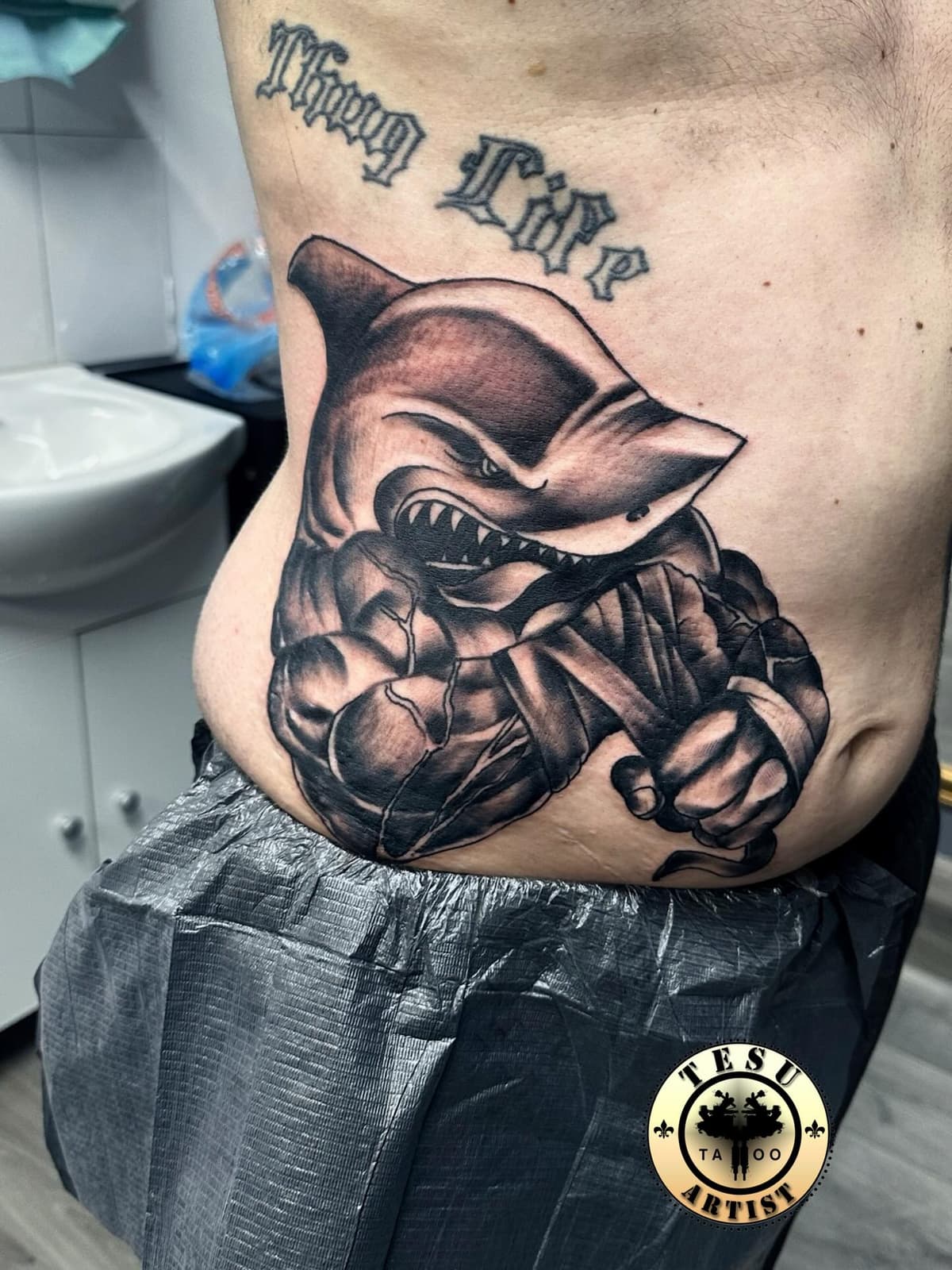 Tatuaj cu personaj ilustrat